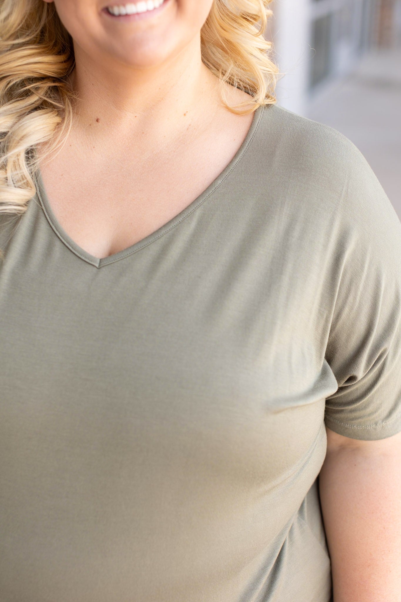 Chloe Cozy Tee - Olive