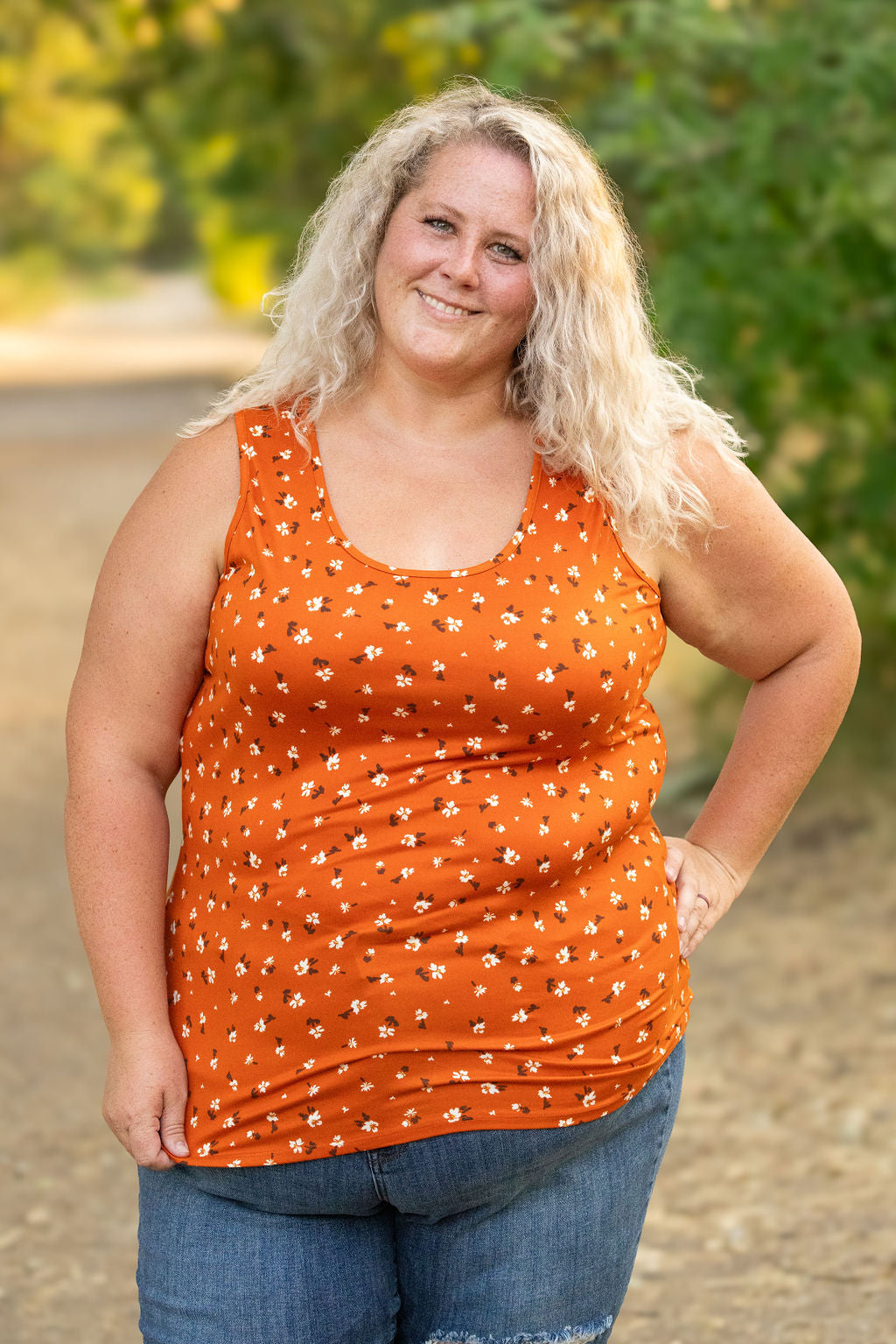 Luxe Crew Tank - Micro Rust Floral