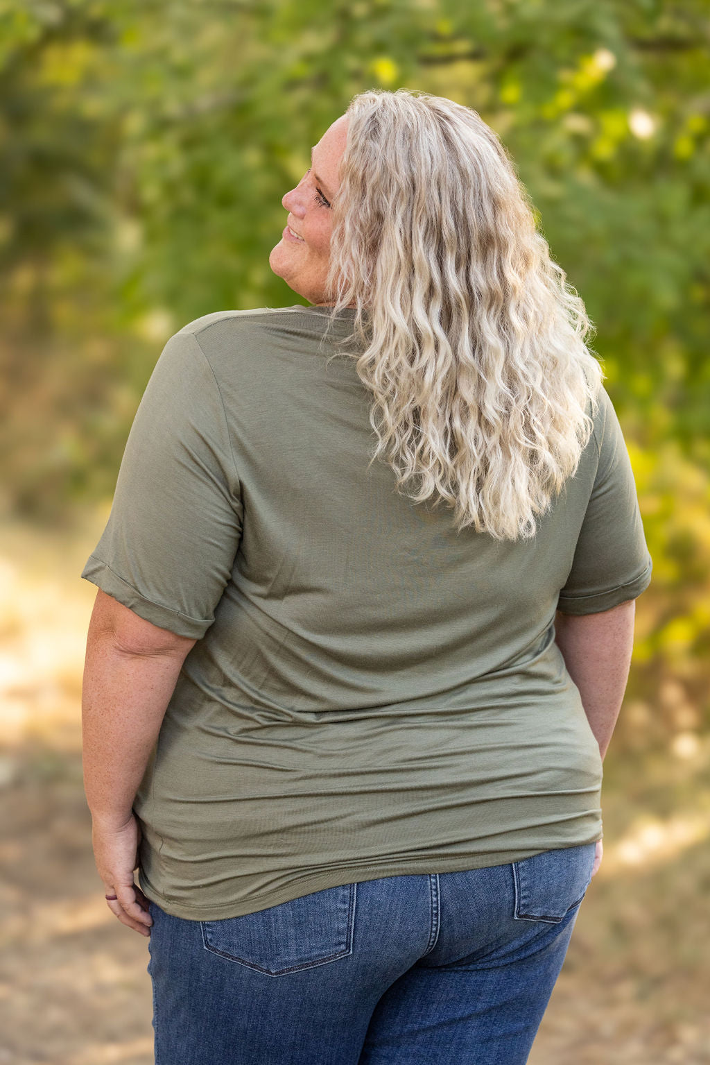 Sophie Pocket Tee - Olive