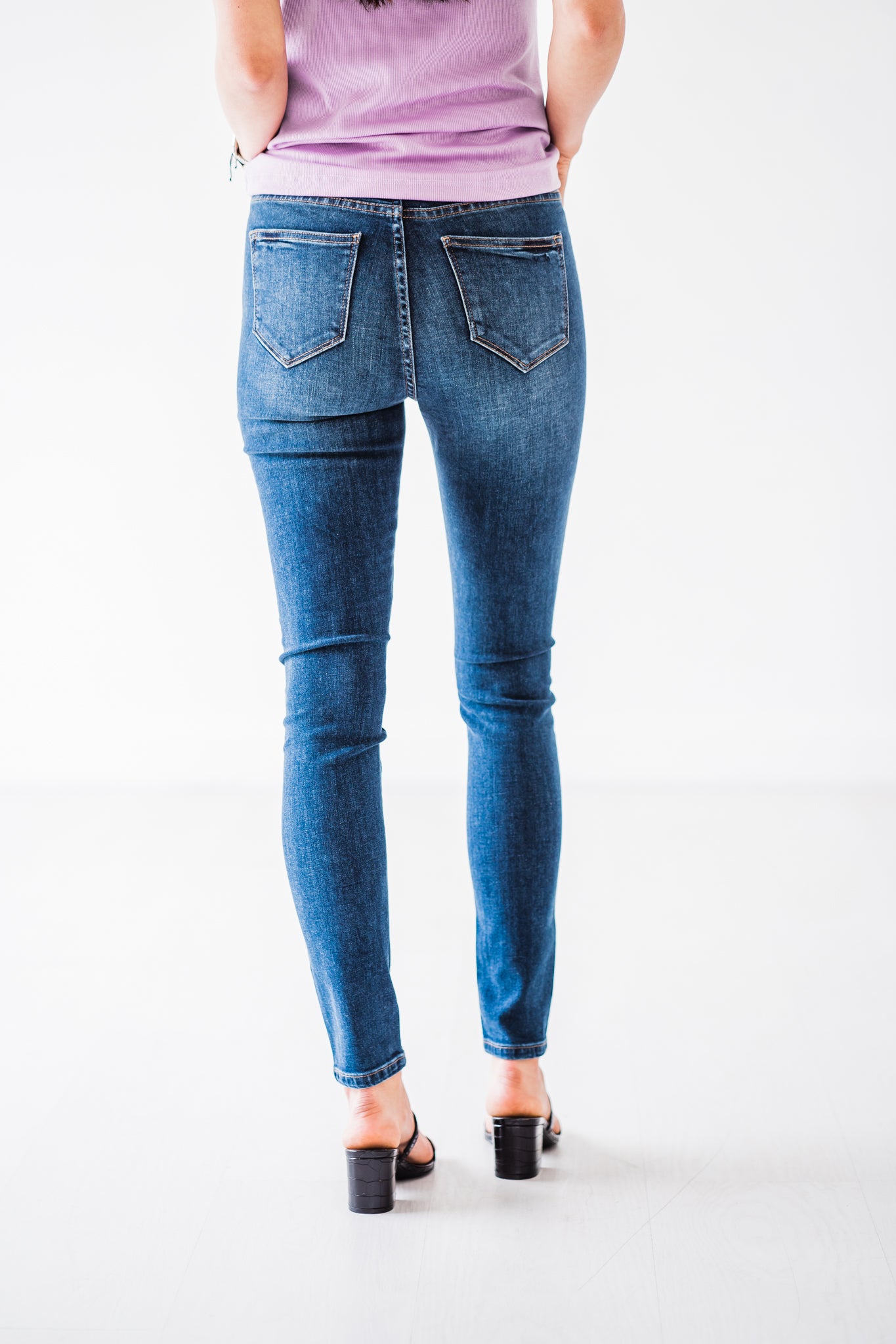 Rubies + Honey Mid-Rise Non-Distressed Skinny Jeans - Dark Wash